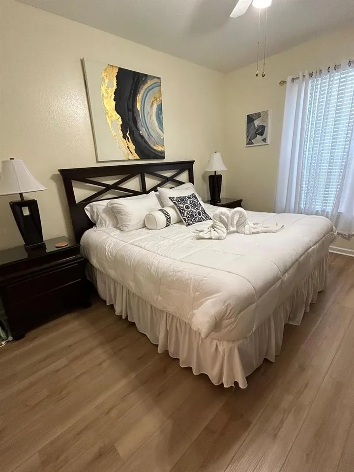 Slide show image of the Orlando Florida Home for Sale 07