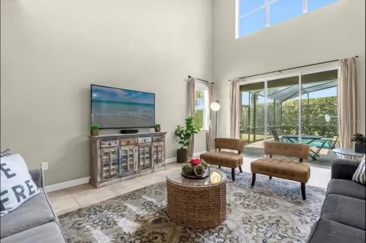 Slide show image of the Orlando Florida Home for Sale 04